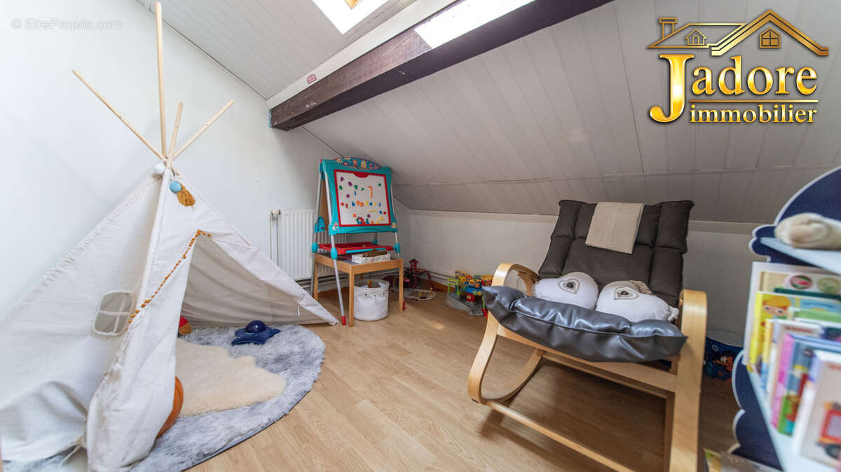 Maison à SAINT-LEONARD