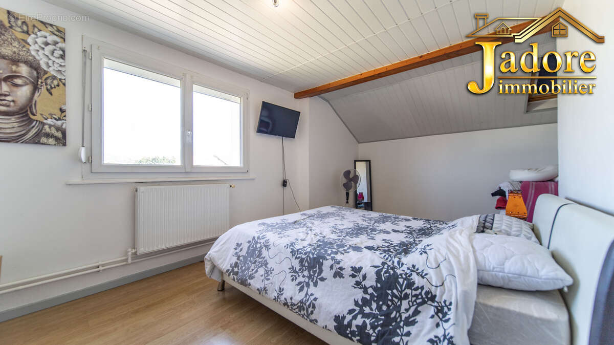 Maison à SAINT-LEONARD