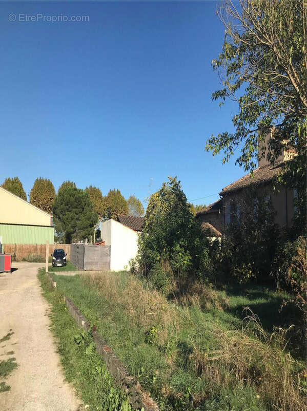 Terrain à CASTELNAU-D&#039;ESTRETEFONDS