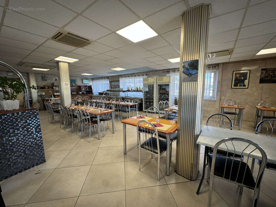 Commerce à MARIGNANE