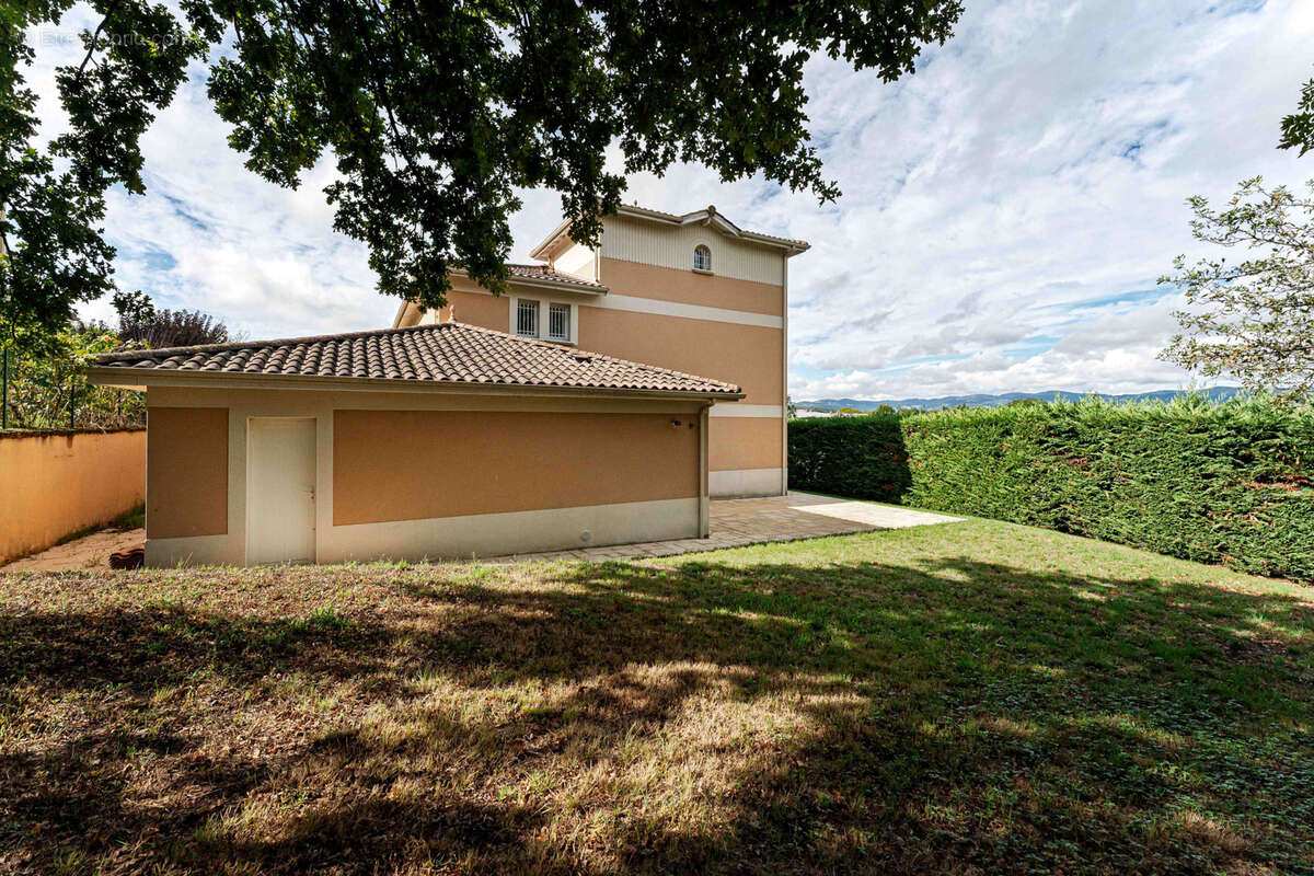 Maison à FRANCHEVILLE