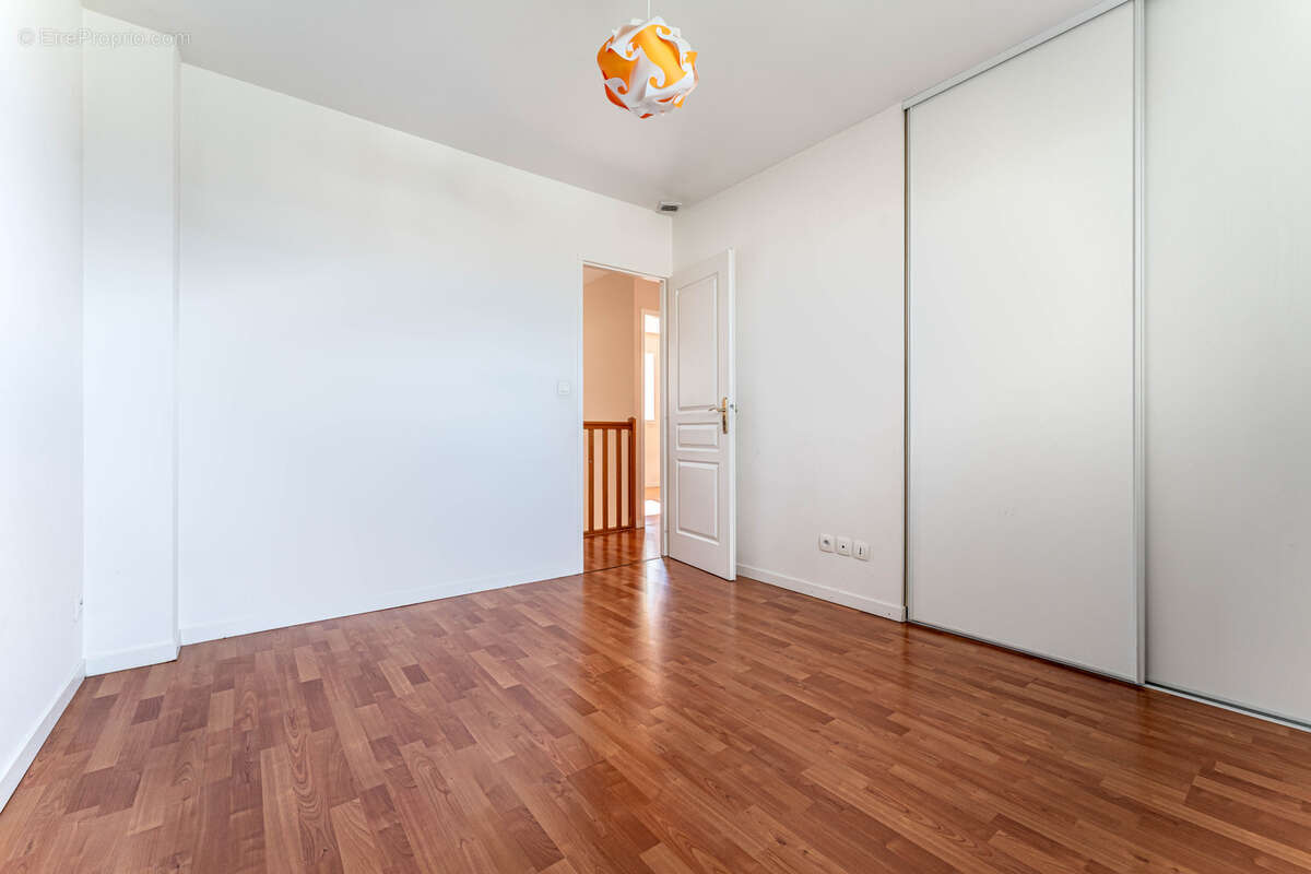 Maison à FRANCHEVILLE