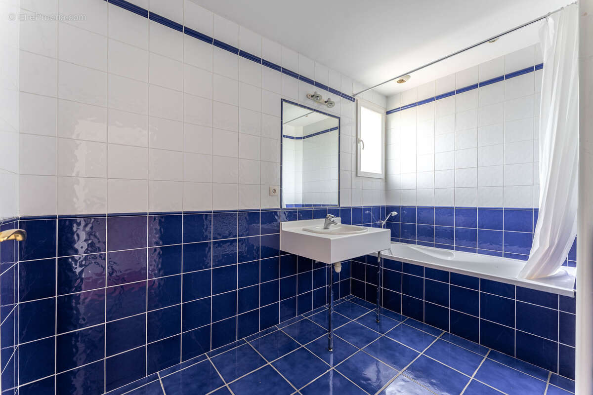 Maison à FRANCHEVILLE