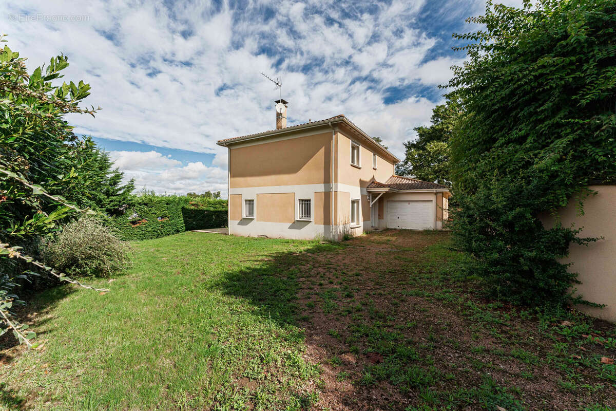 Maison à FRANCHEVILLE