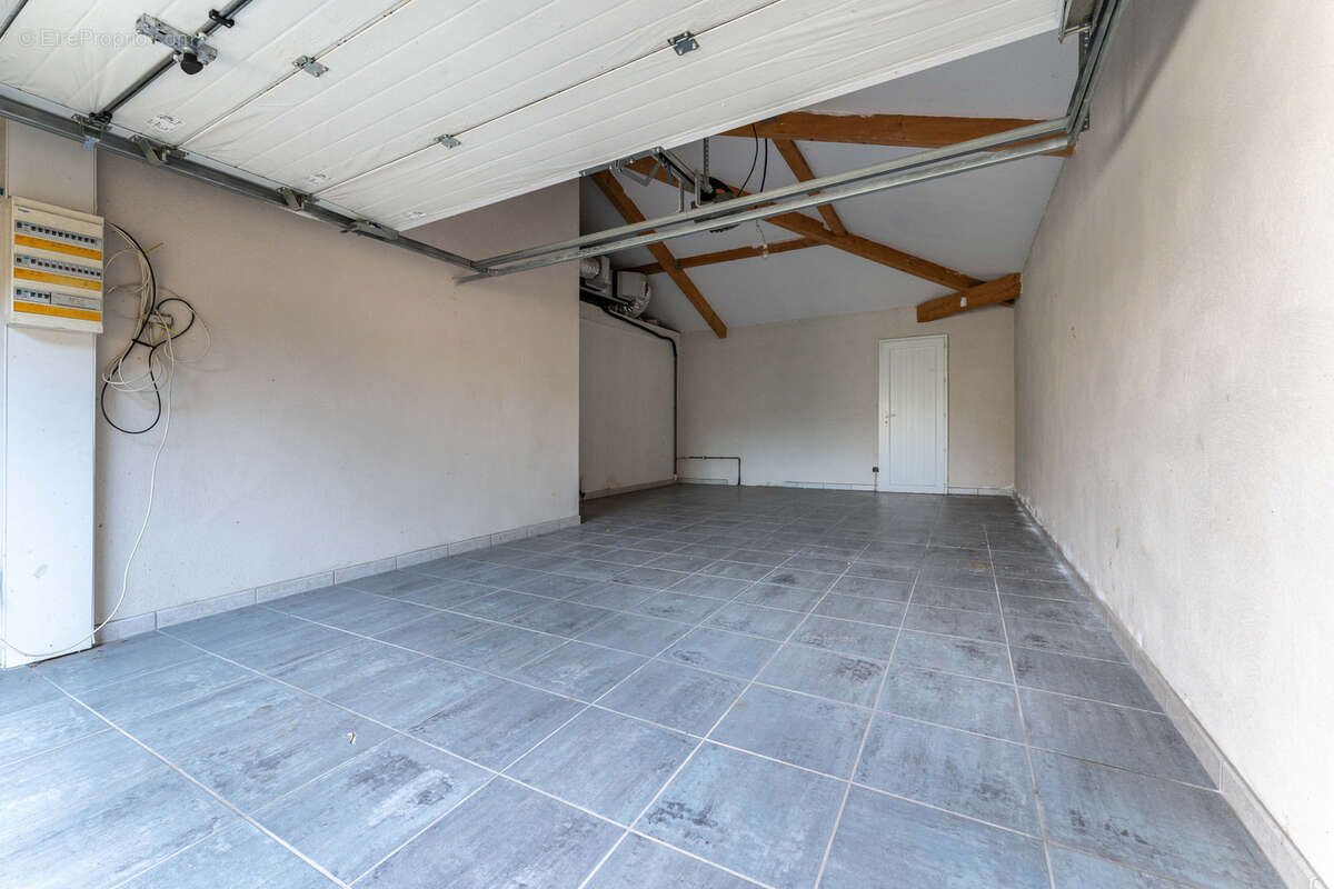 Maison à FRANCHEVILLE