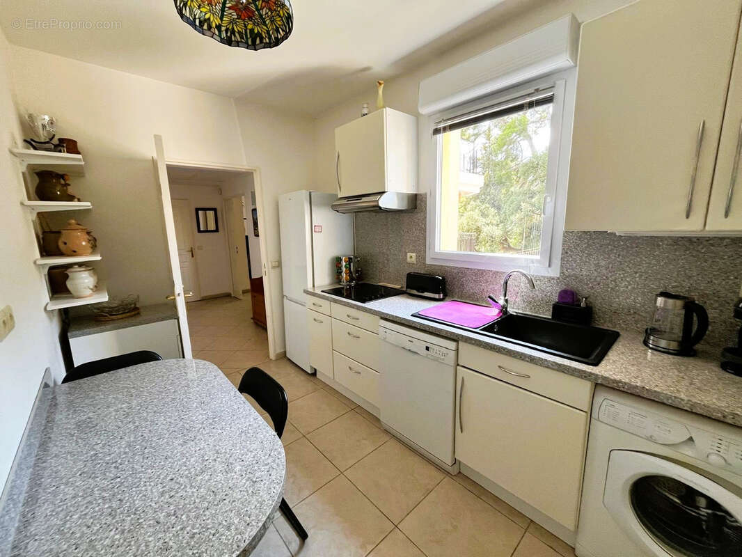 Appartement à HYERES