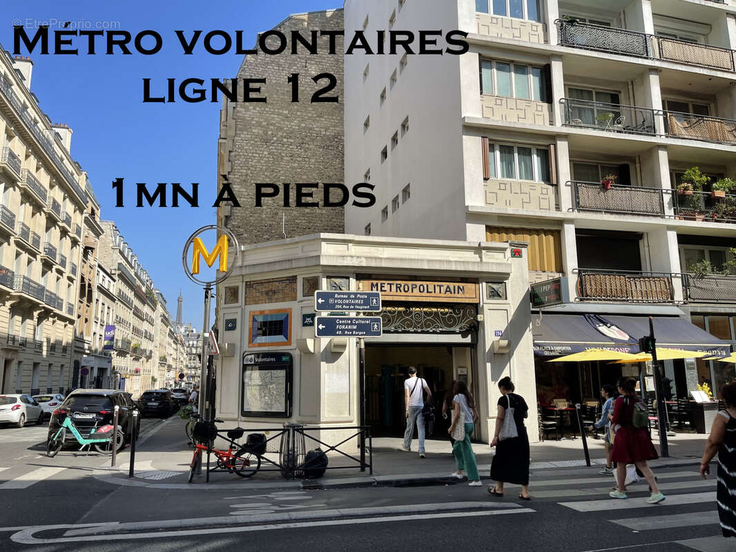 Appartement à PARIS-15E