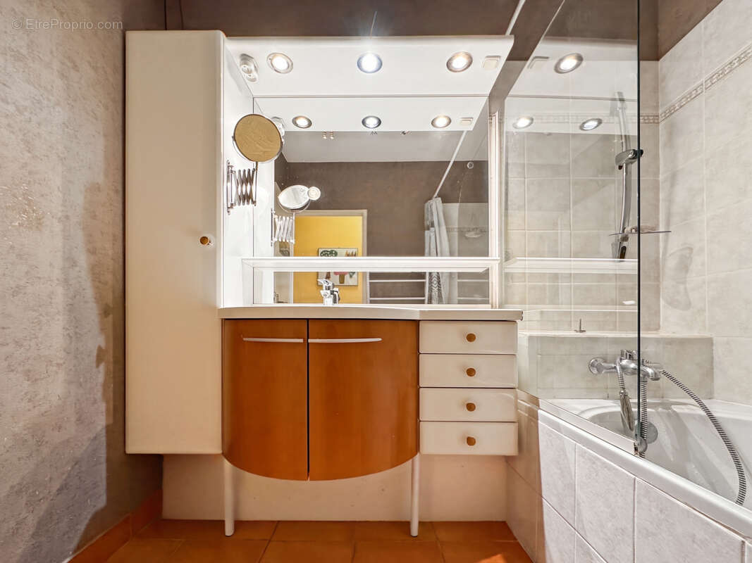 Appartement à LYON-7E