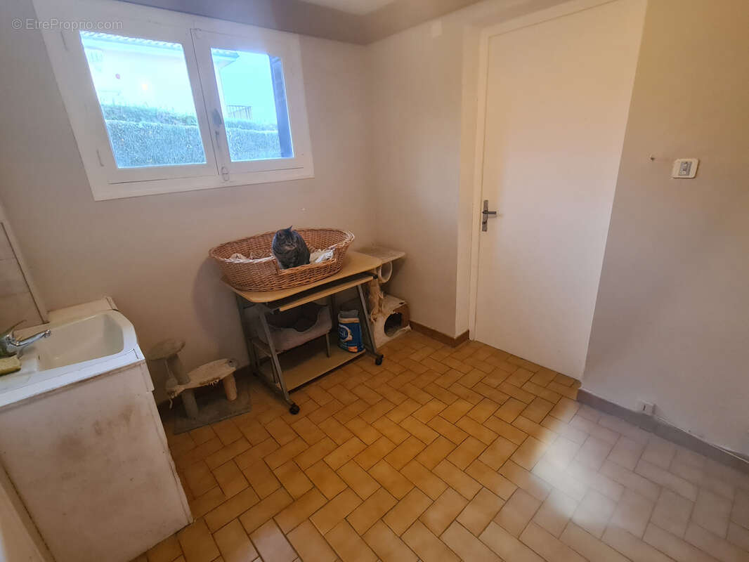 Maison à SAINT-GERMAIN-LES-BELLES