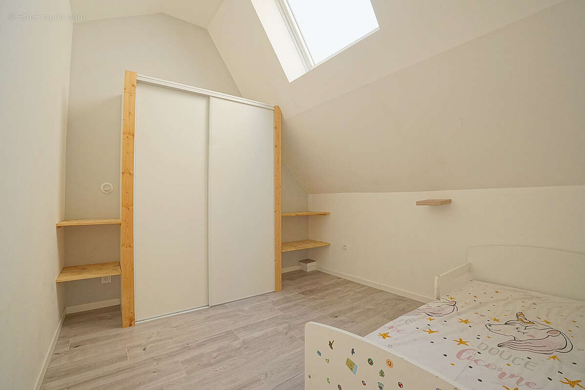 Appartement à LA TOUR-DU-PIN