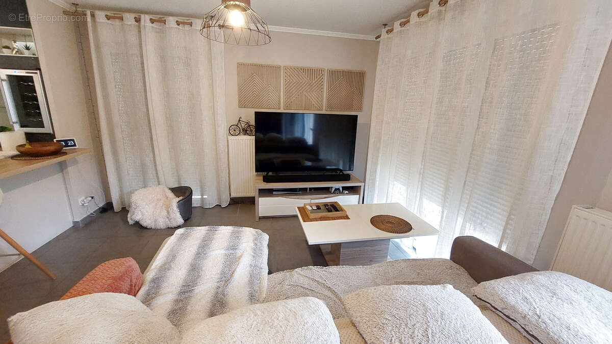 Maison à PIERRELATTE