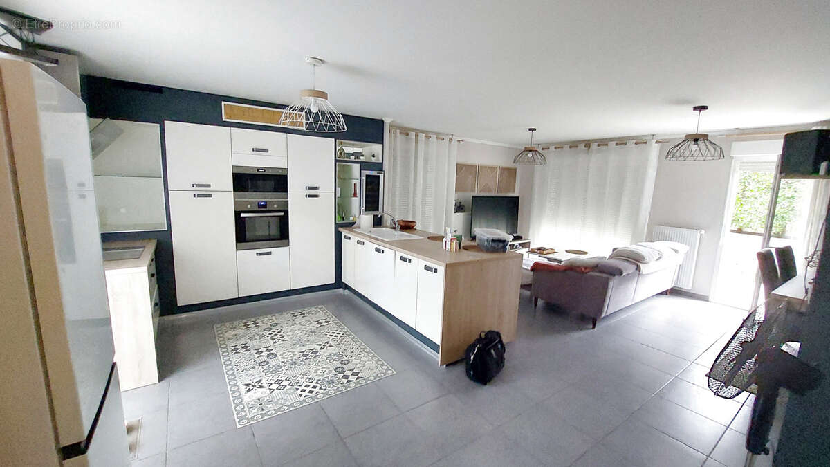 Maison à PIERRELATTE