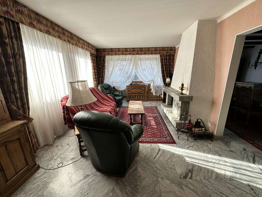 Salon - Maison à HOENHEIM