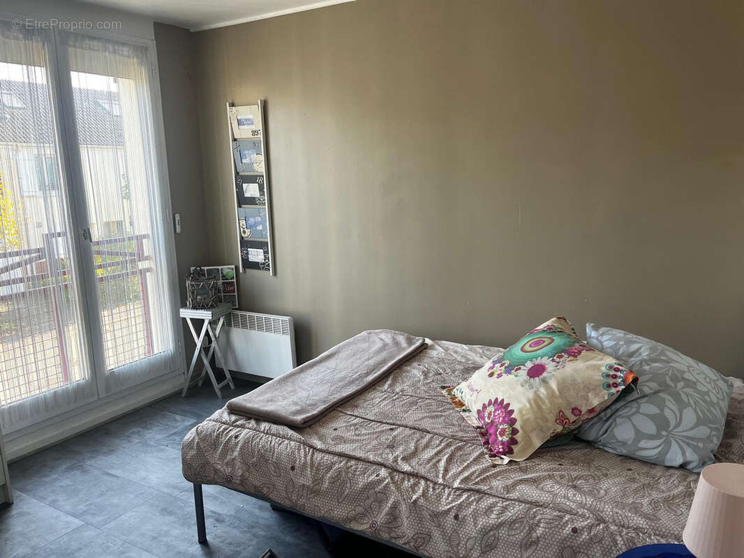 Maison à MONTIGNY-LE-BRETONNEUX