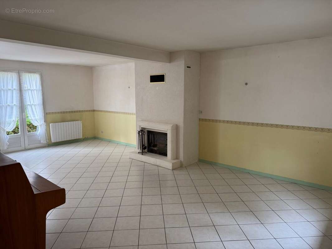 Maison à PACY-SUR-EURE