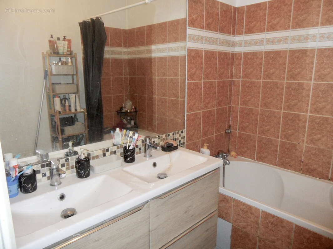 Appartement à MARSEILLE-14E