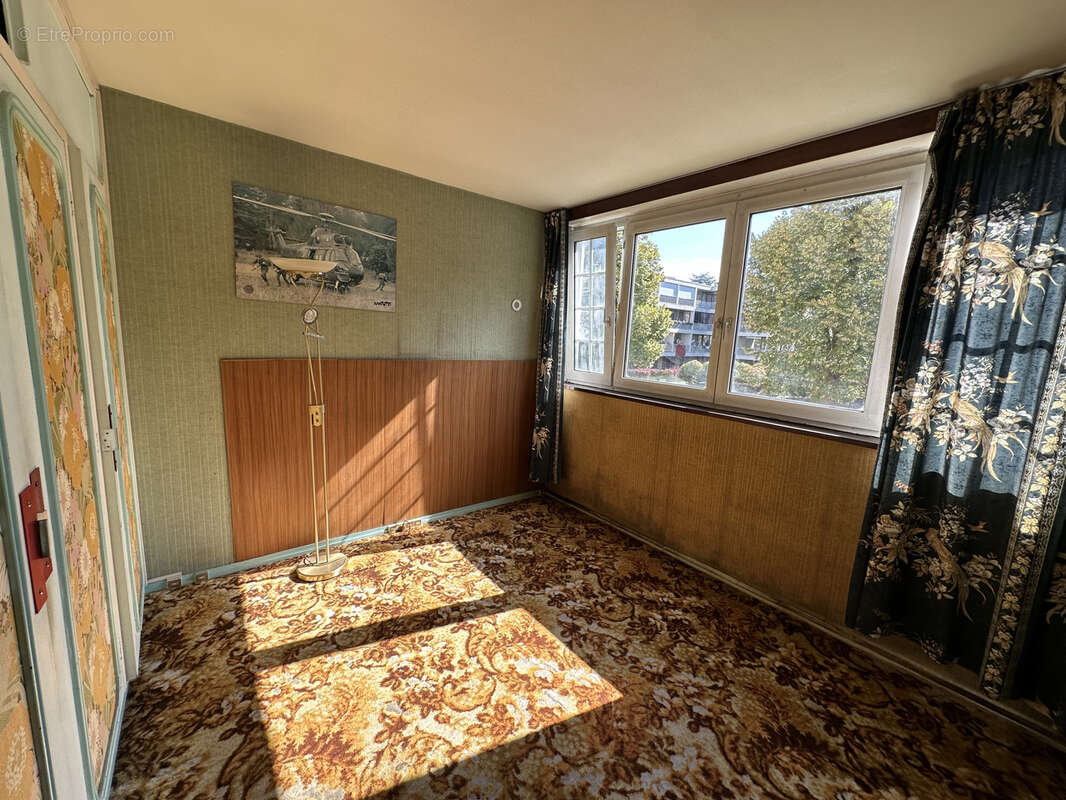 Appartement à STAINS