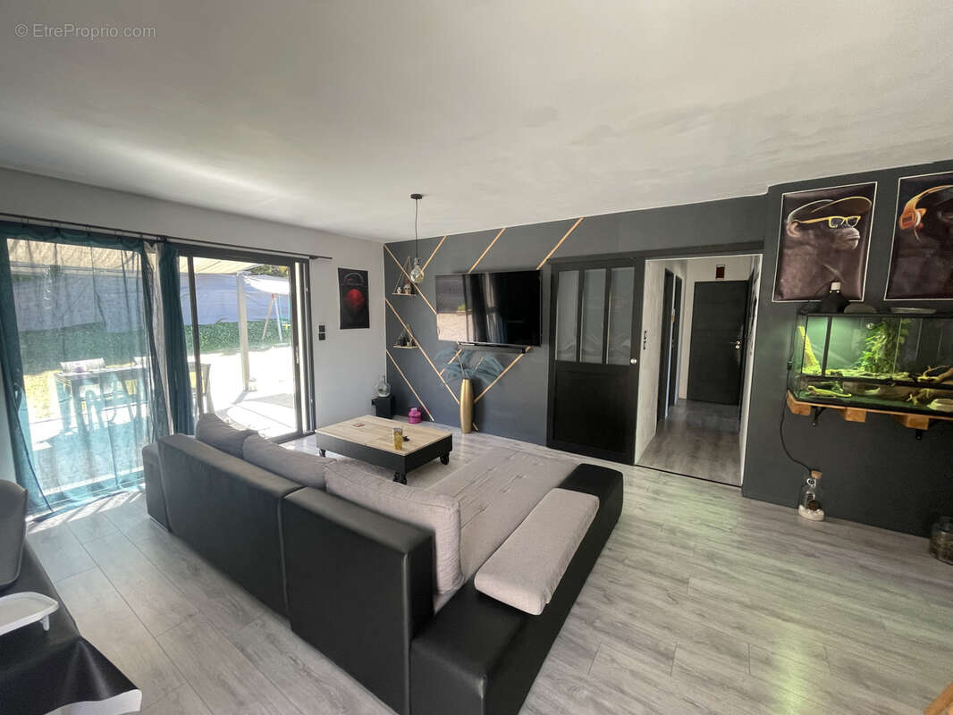 Maison à VAISON-LA-ROMAINE