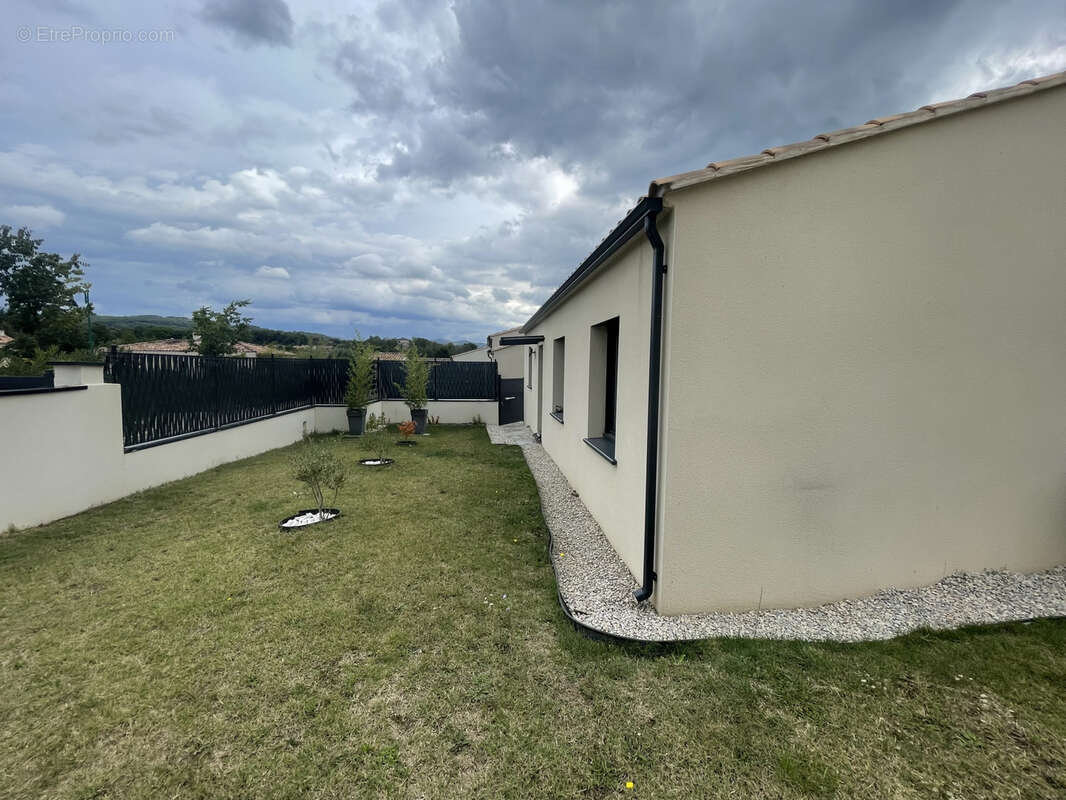 Maison à VAISON-LA-ROMAINE