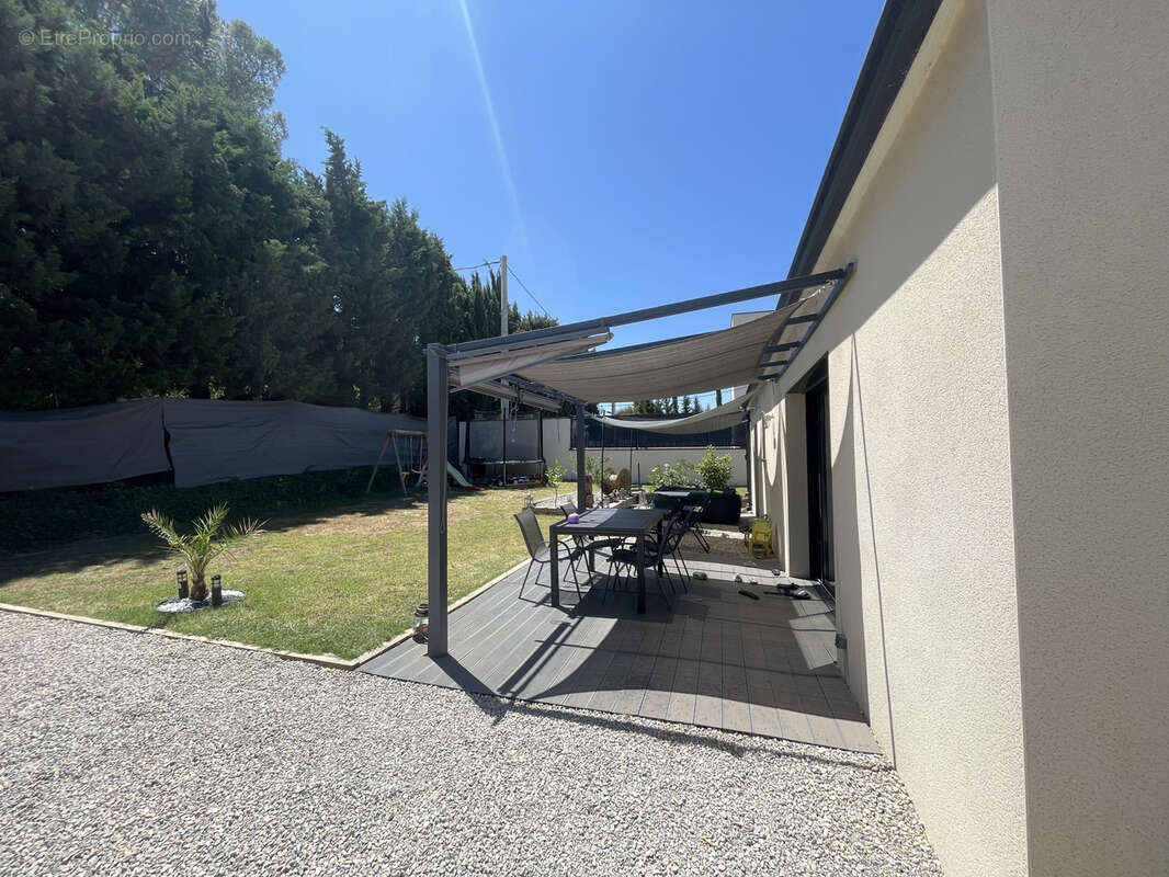 Maison à VAISON-LA-ROMAINE