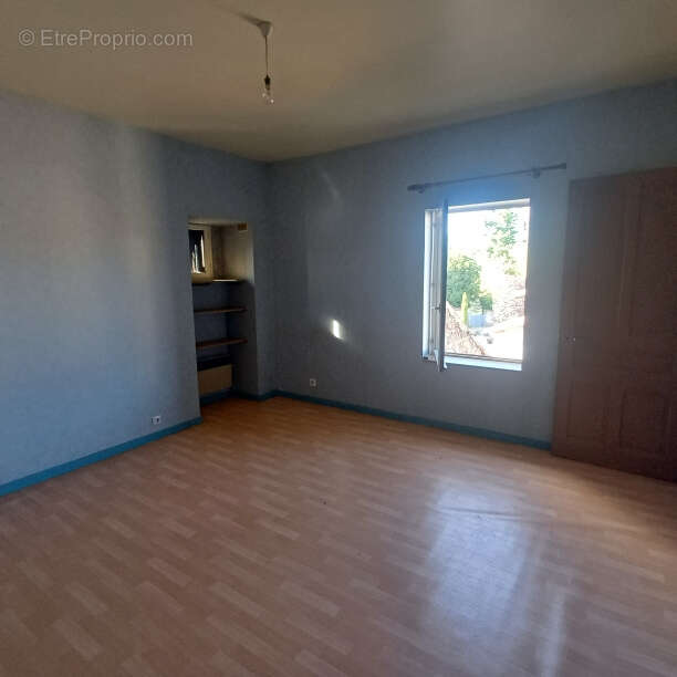 Maison à SAINT-MARCELLIN-EN-FOREZ