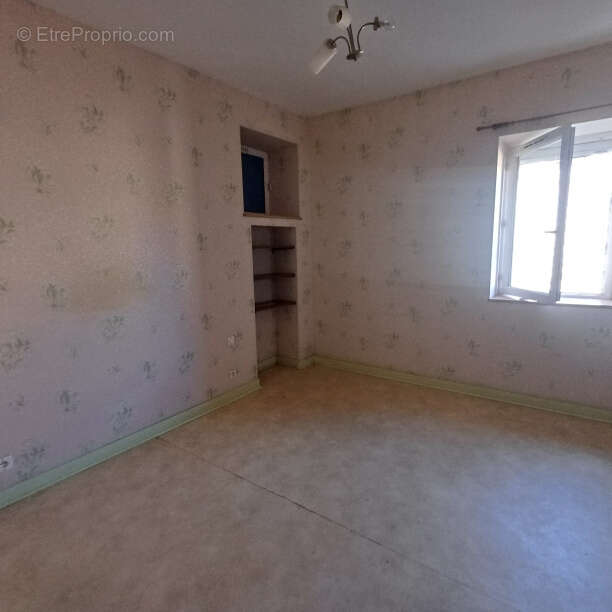 Maison à SAINT-MARCELLIN-EN-FOREZ