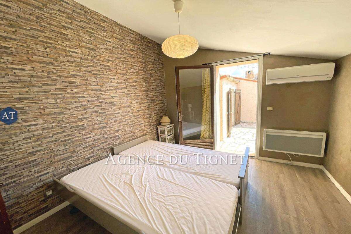 Maison à PEYMEINADE