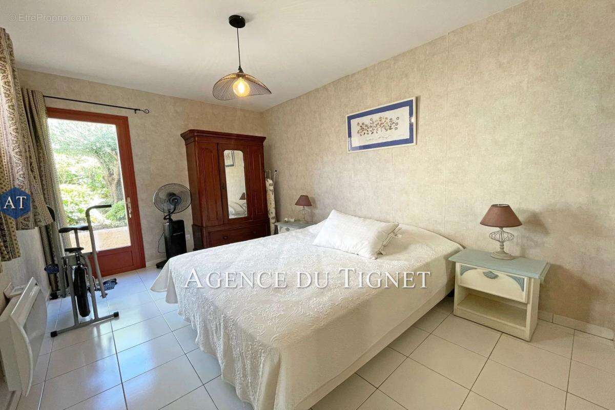 Maison à PEYMEINADE