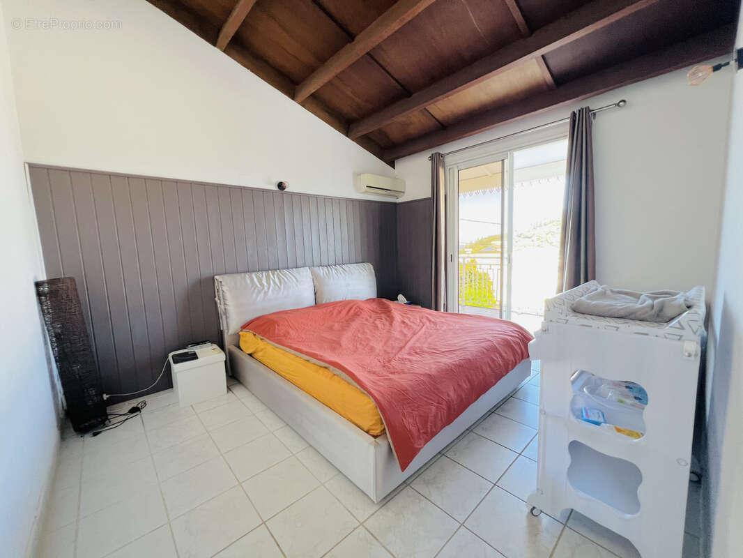 Maison à SAINT-JOSEPH