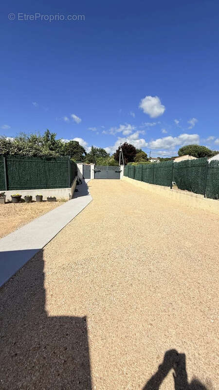 Maison à POURRIERES