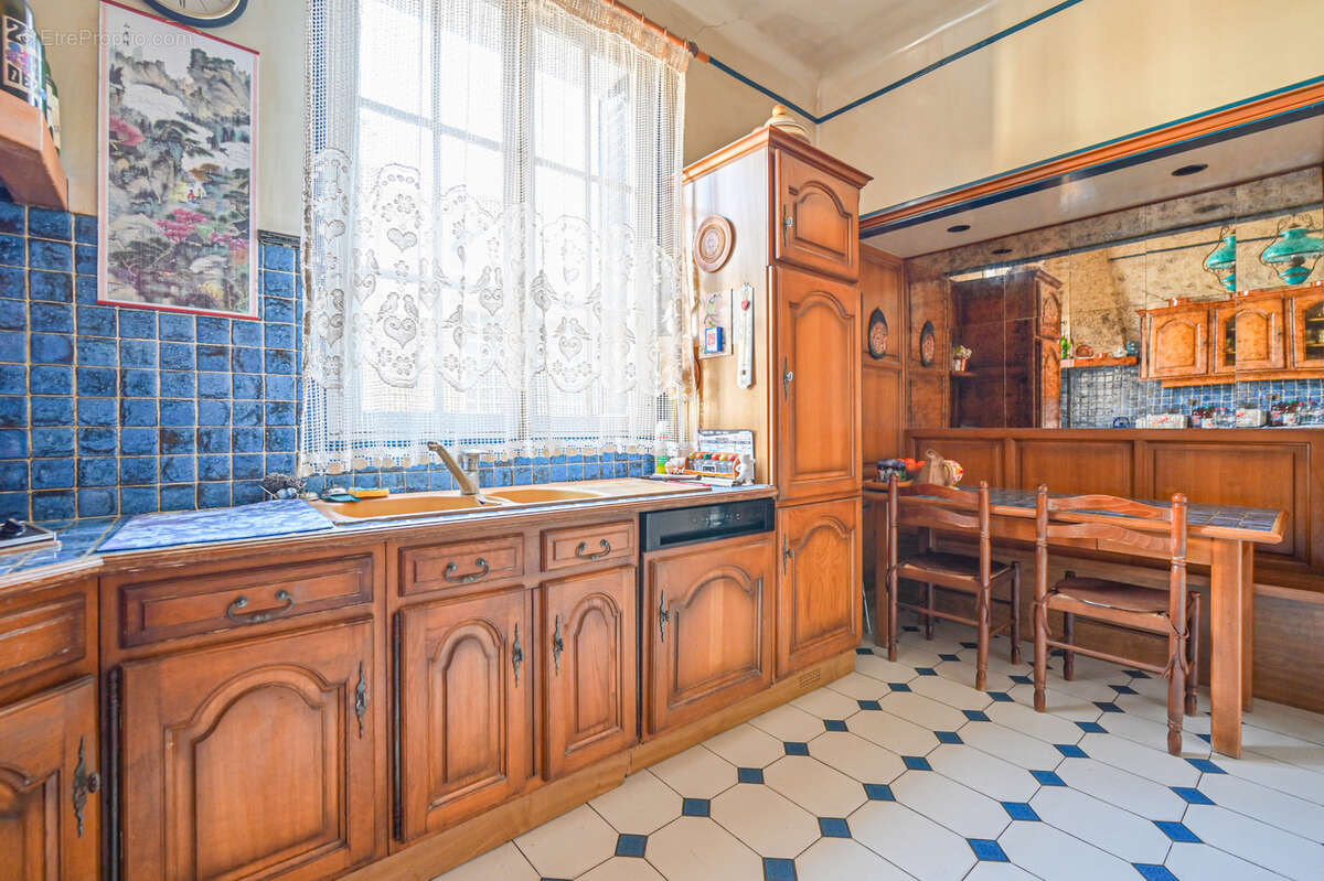 Maison à SAINT-MAUR-DES-FOSSES