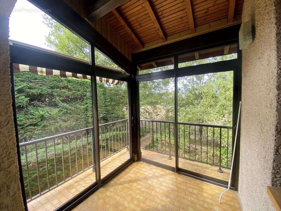 Appartement à CAZAUBON