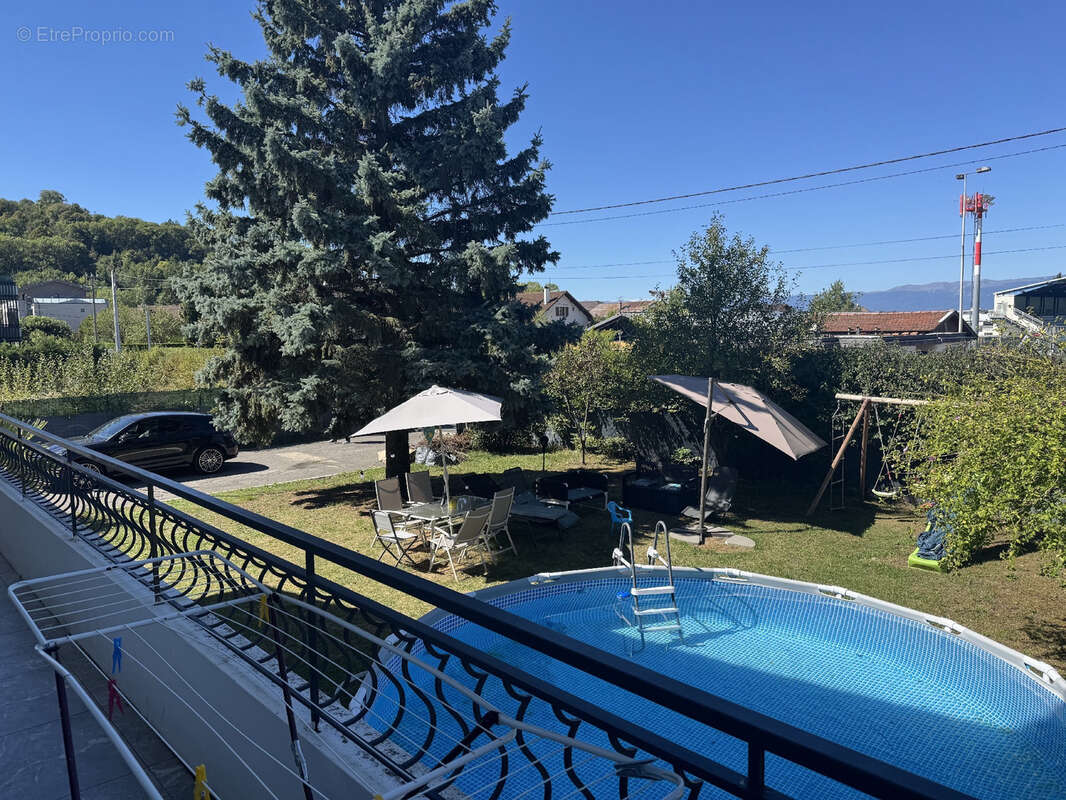 Maison à VETRAZ-MONTHOUX