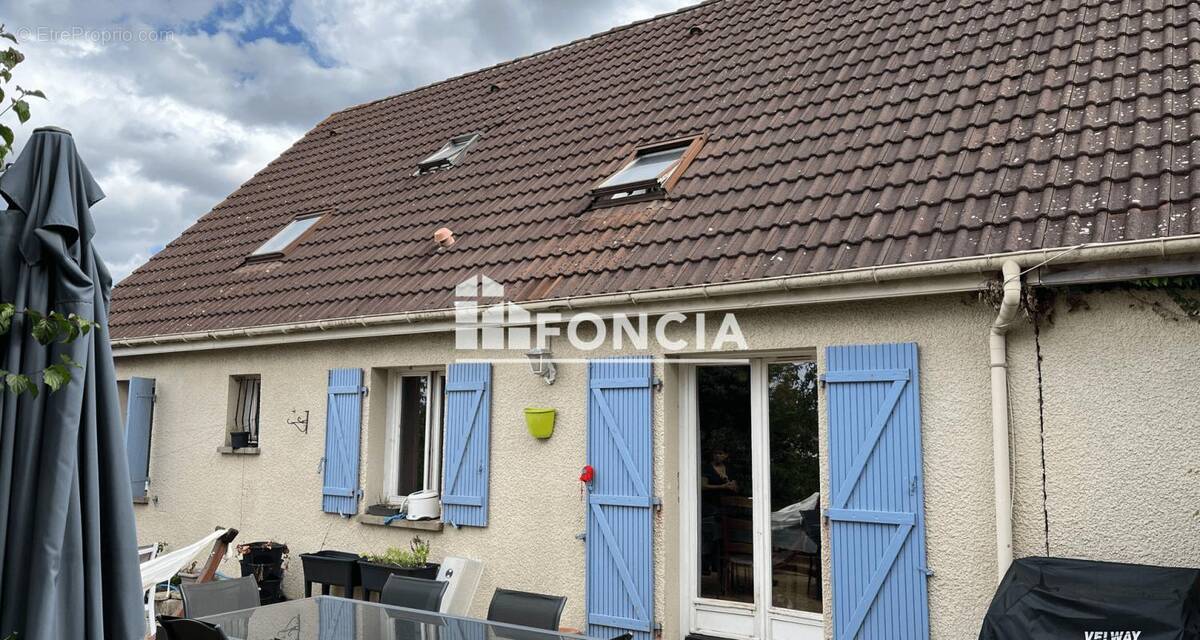 Maison à BONNIERES-SUR-SEINE