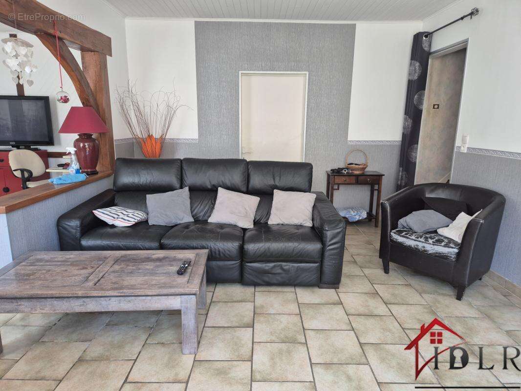 Maison à SOMMELONNE