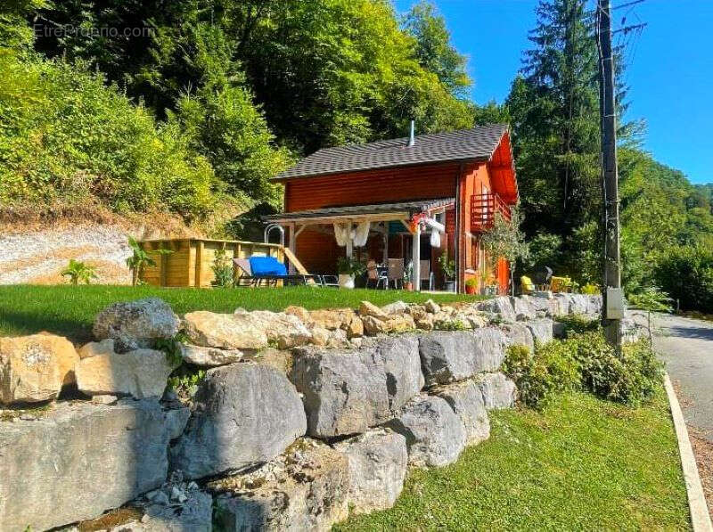 Maison à SOULCE-CERNAY