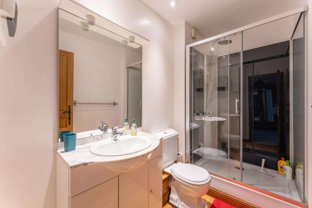 Maison à NANTEUIL-EN-VALLEE