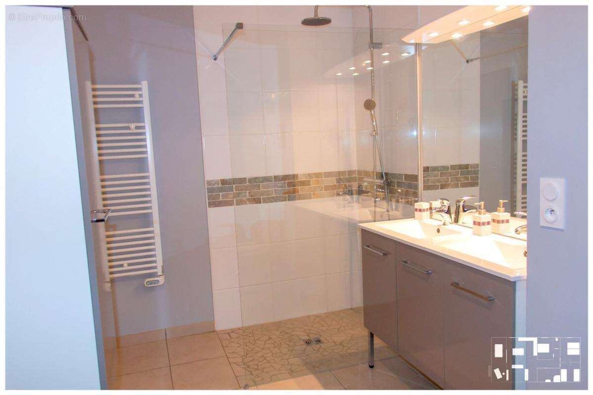 Appartement à BROUILLA