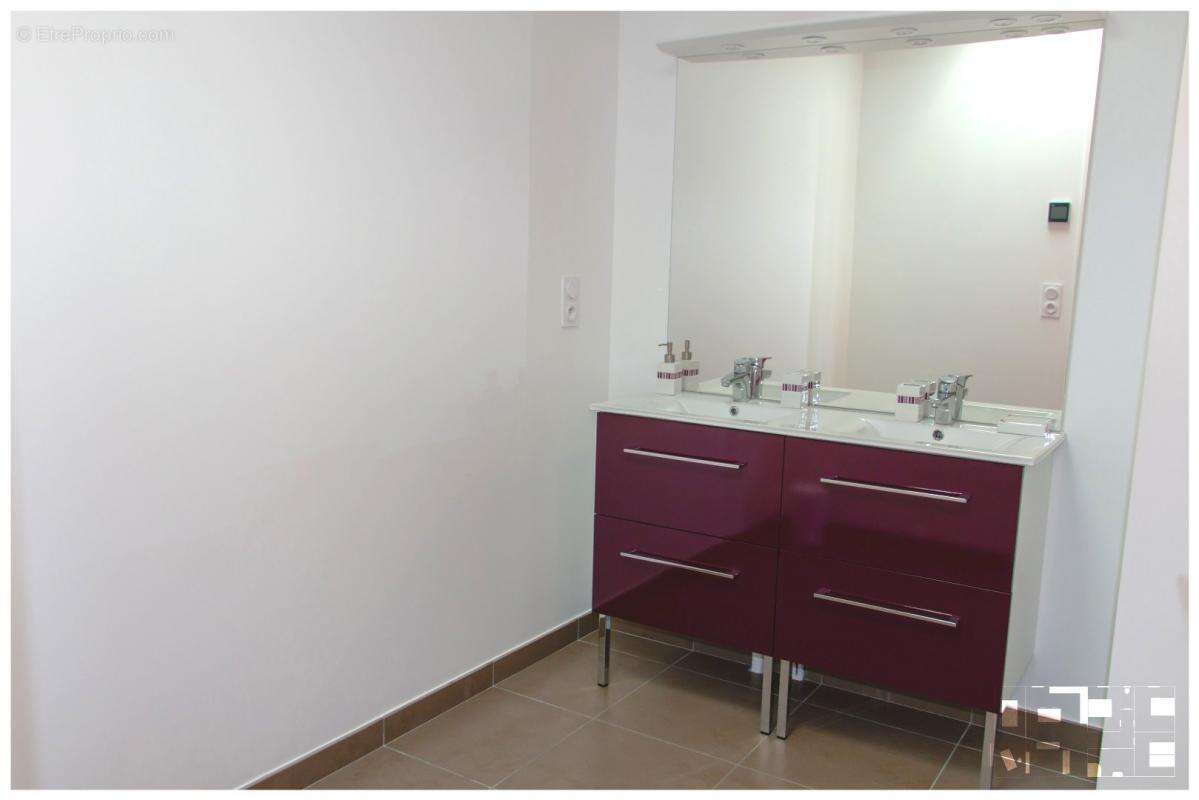 Appartement à BROUILLA