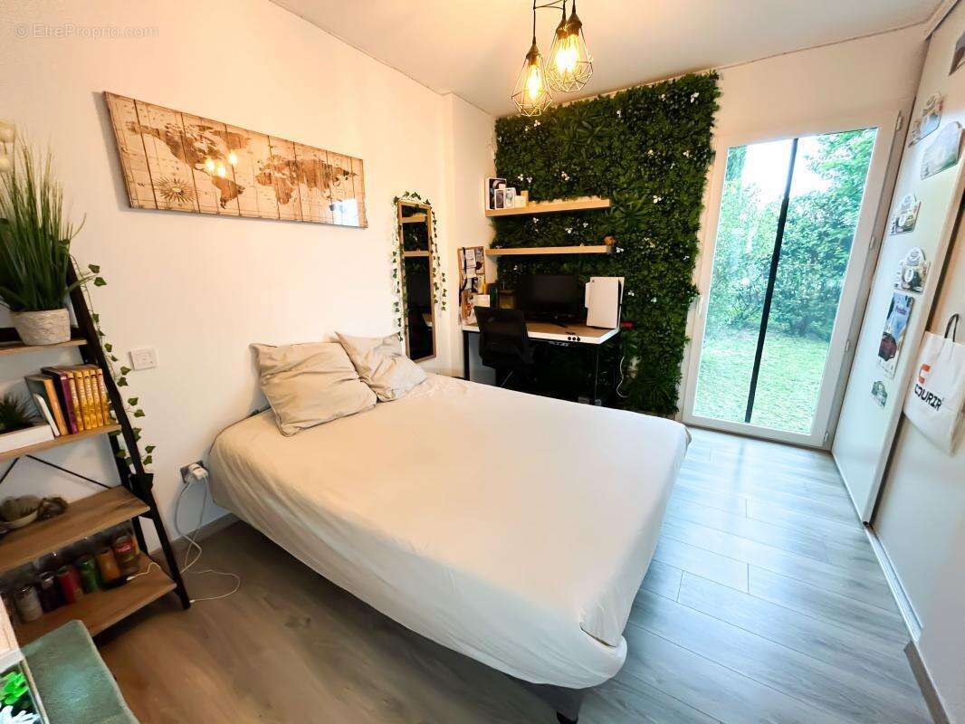 Maison à SAINT-HILAIRE-DE-BRETHMAS