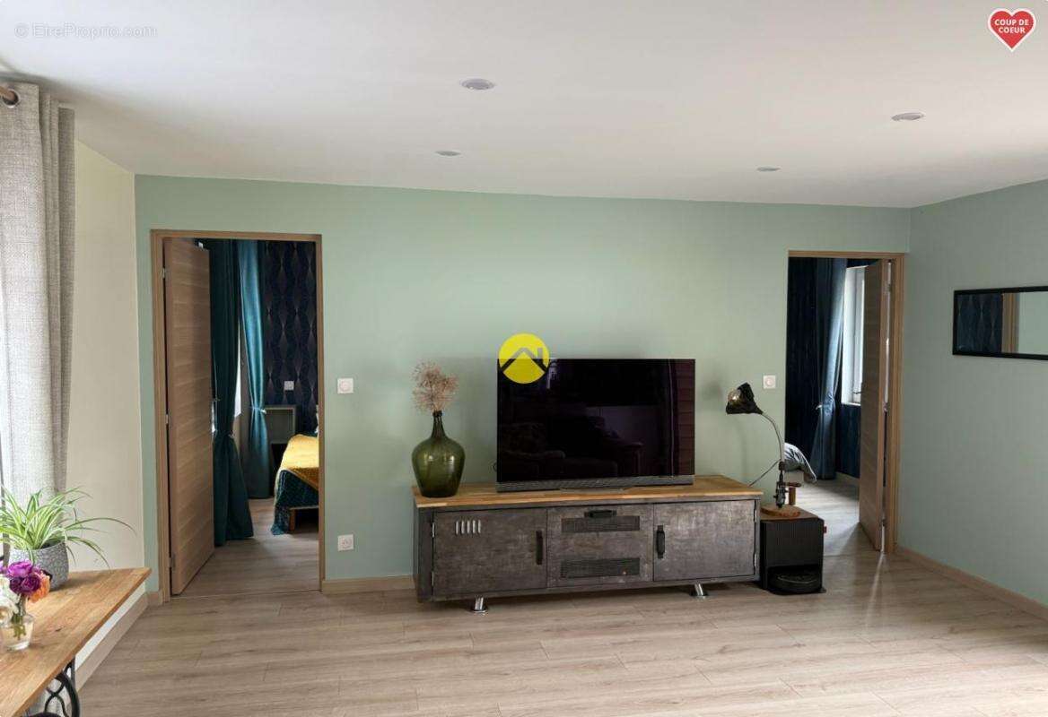 Maison à BEAURAINVILLE