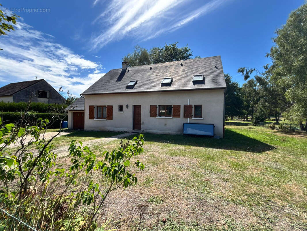 Maison à GROS-CHASTANG