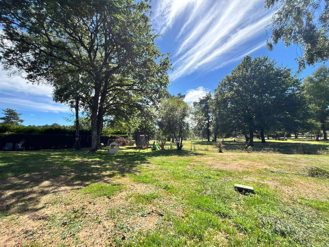 Maison à GROS-CHASTANG