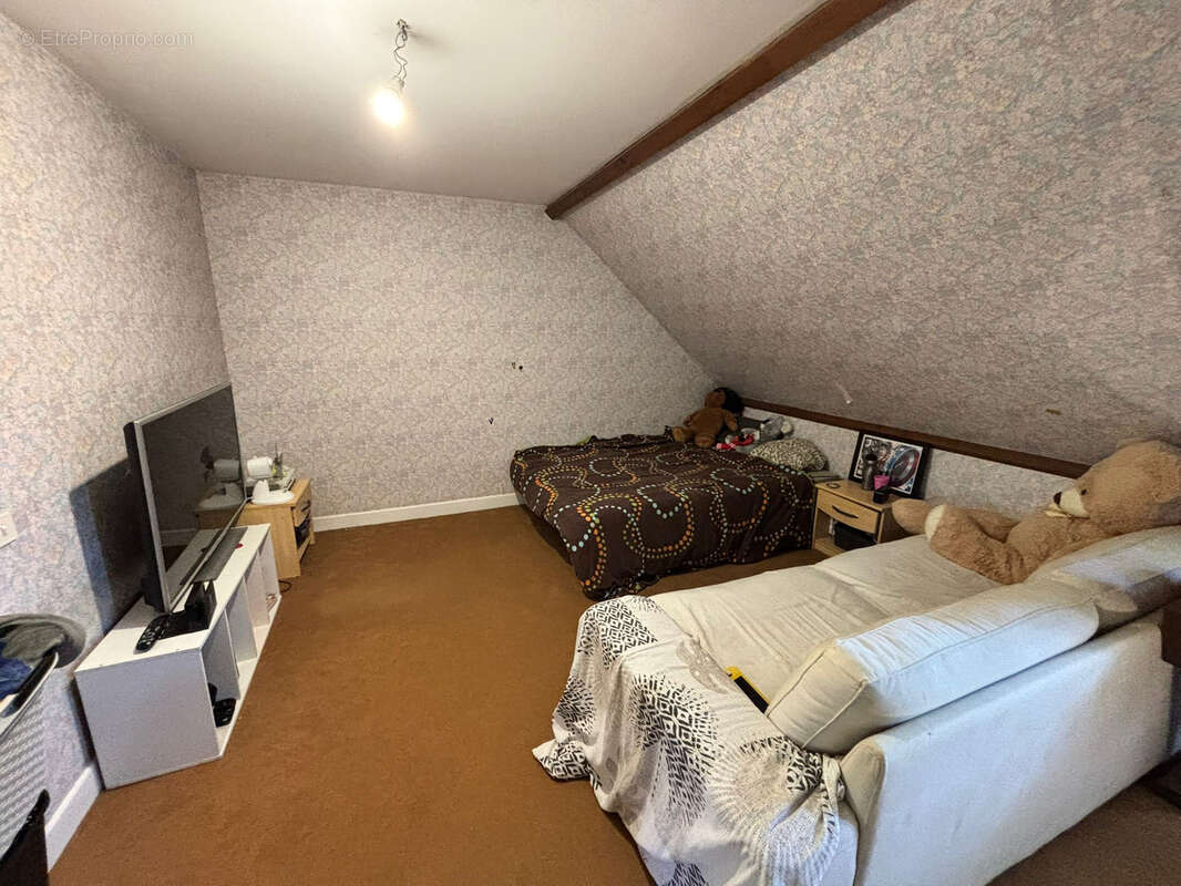 Maison à GROS-CHASTANG