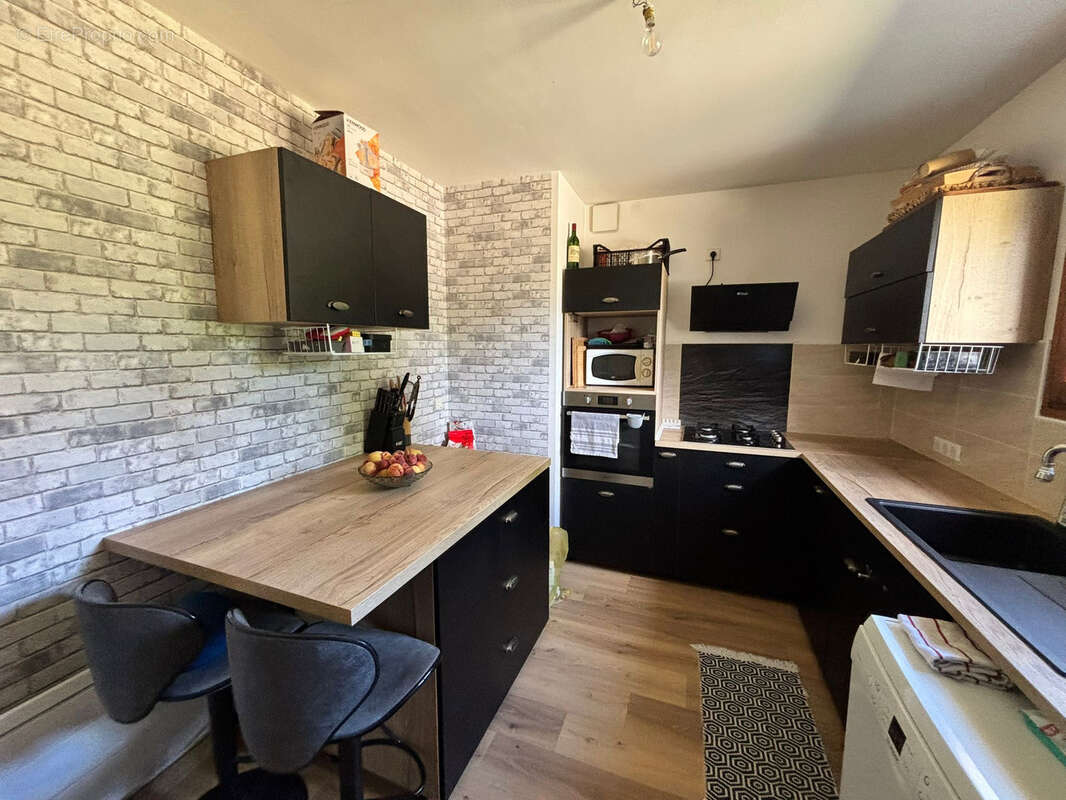 Maison à GROS-CHASTANG