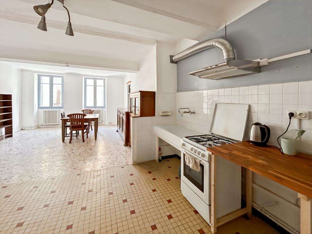 Maison à SAINT-CLAR