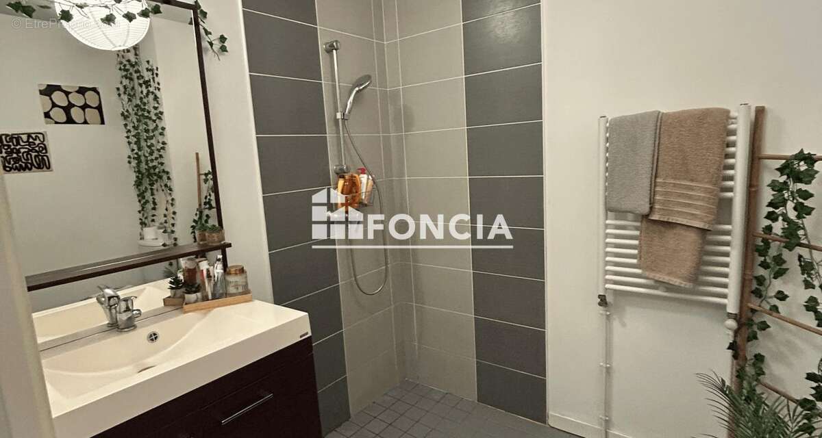 Appartement à SAINT-MEDARD-EN-JALLES