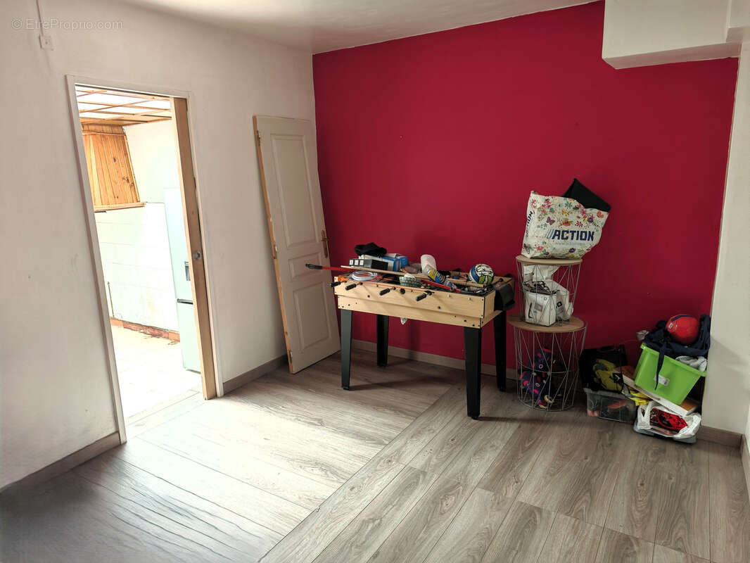 Maison à SIN-LE-NOBLE