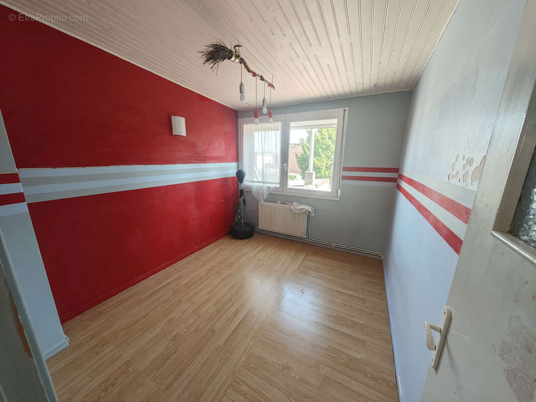 Maison à SIN-LE-NOBLE