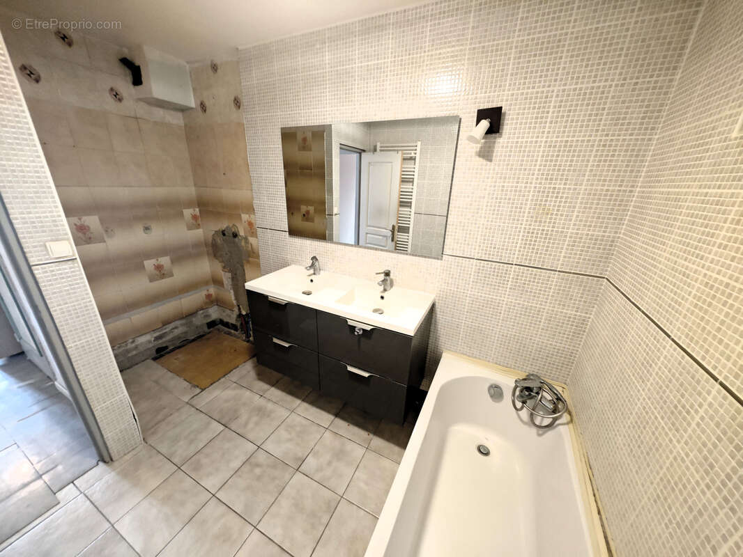 Maison à SIN-LE-NOBLE